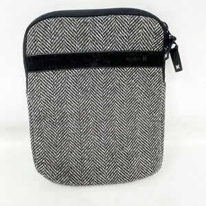 HURLEY Wool Blend Tweed Herringbone Pattern iPad Case Sleeve Travel Pouch 8”X10”